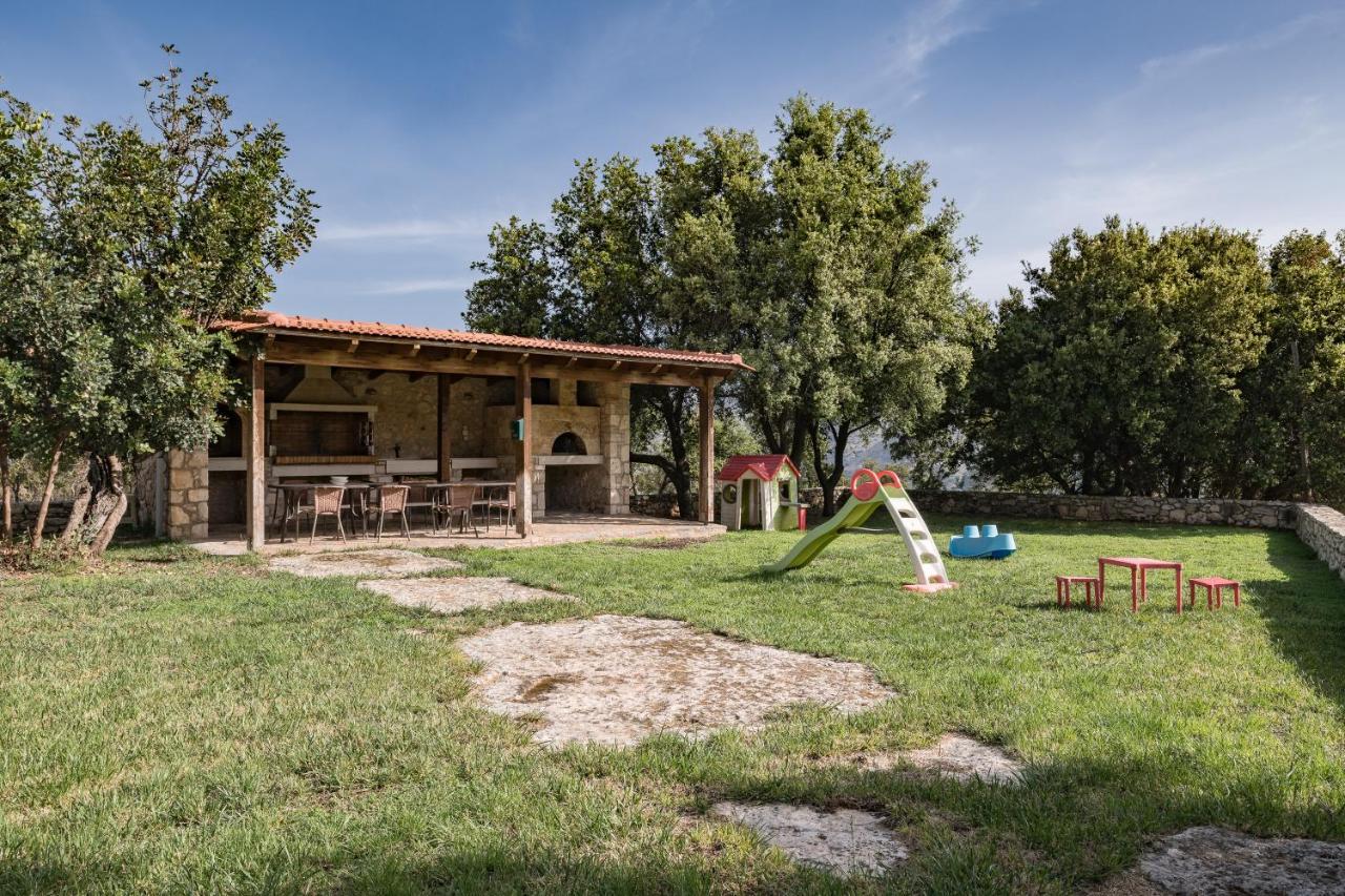 Koules Estate, With Private Pools & Bbq - Embracing Nature, By Thinkvilla Argouli Exteriér fotografie