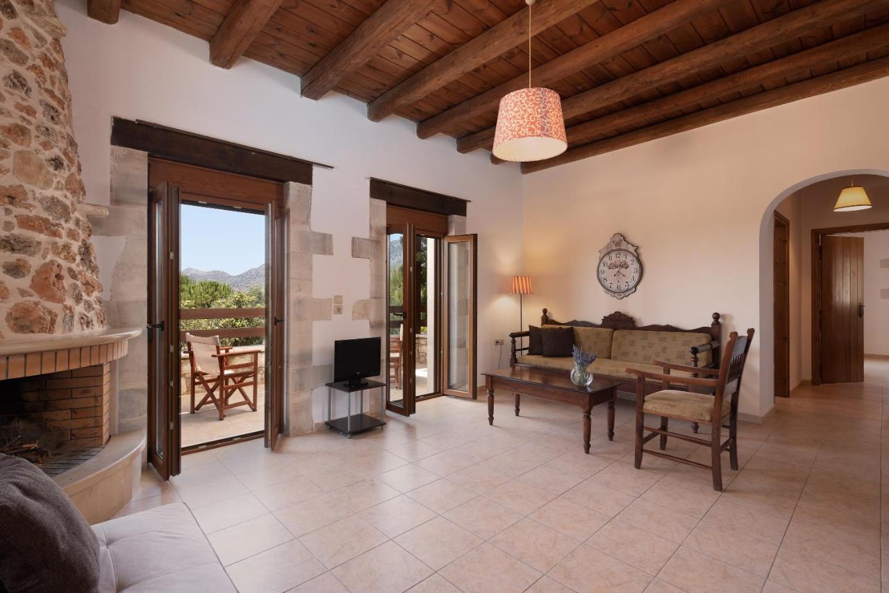 Koules Estate, With Private Pools & Bbq - Embracing Nature, By Thinkvilla Argouli Exteriér fotografie